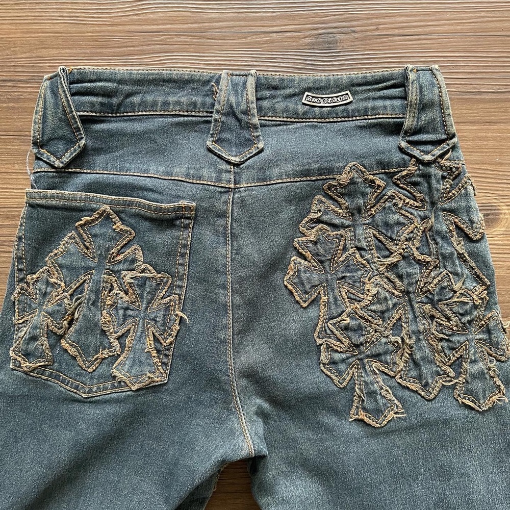 A&G Rock n Roll Couture Fleur Knee Cross Patch Bootcut Flare Pants - Picture 6 of 7